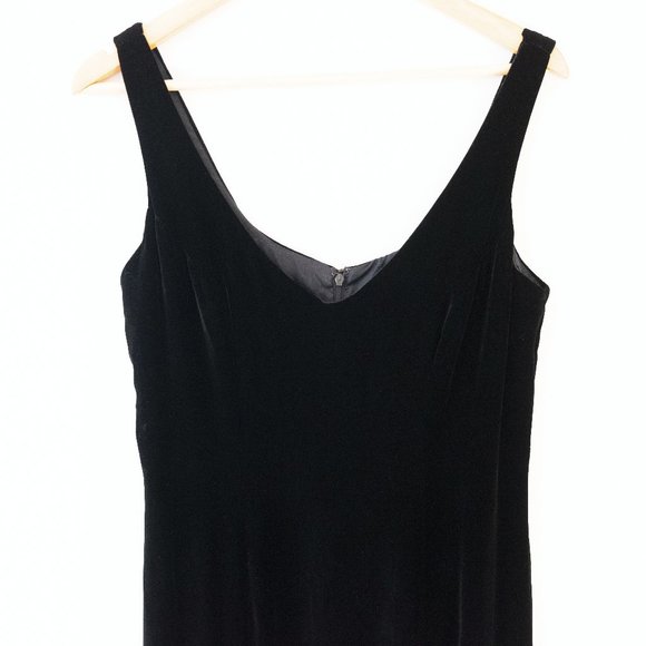 The Limited Black Velvet Midi Dress - Picture 2 of 4